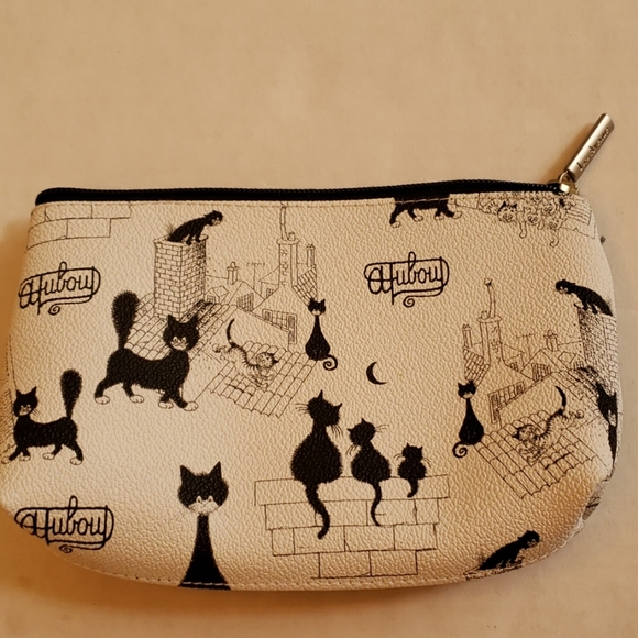 1ere Avenue Handbags - 1ere Avenue Cat Motif Cosmetic Bag